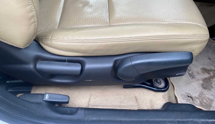 2018 Honda City 1.5L I-VTEC ZX CVT, Petrol, Automatic, 93,815 km, Driver Side Adjustment Panel