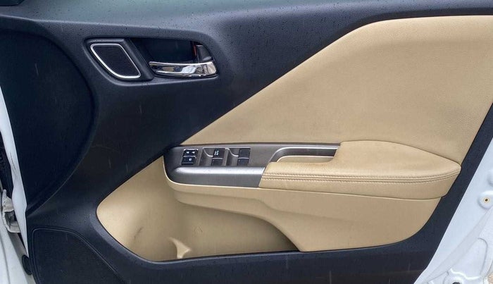 2018 Honda City 1.5L I-VTEC ZX CVT, Petrol, Automatic, 93,815 km, Driver Side Door Panels Control