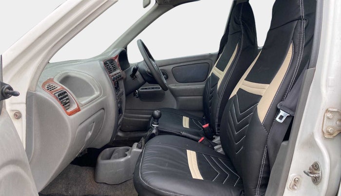 2011 Maruti Alto K10 VXI, Petrol, Manual, 1,23,621 km, Right Side Front Door Cabin
