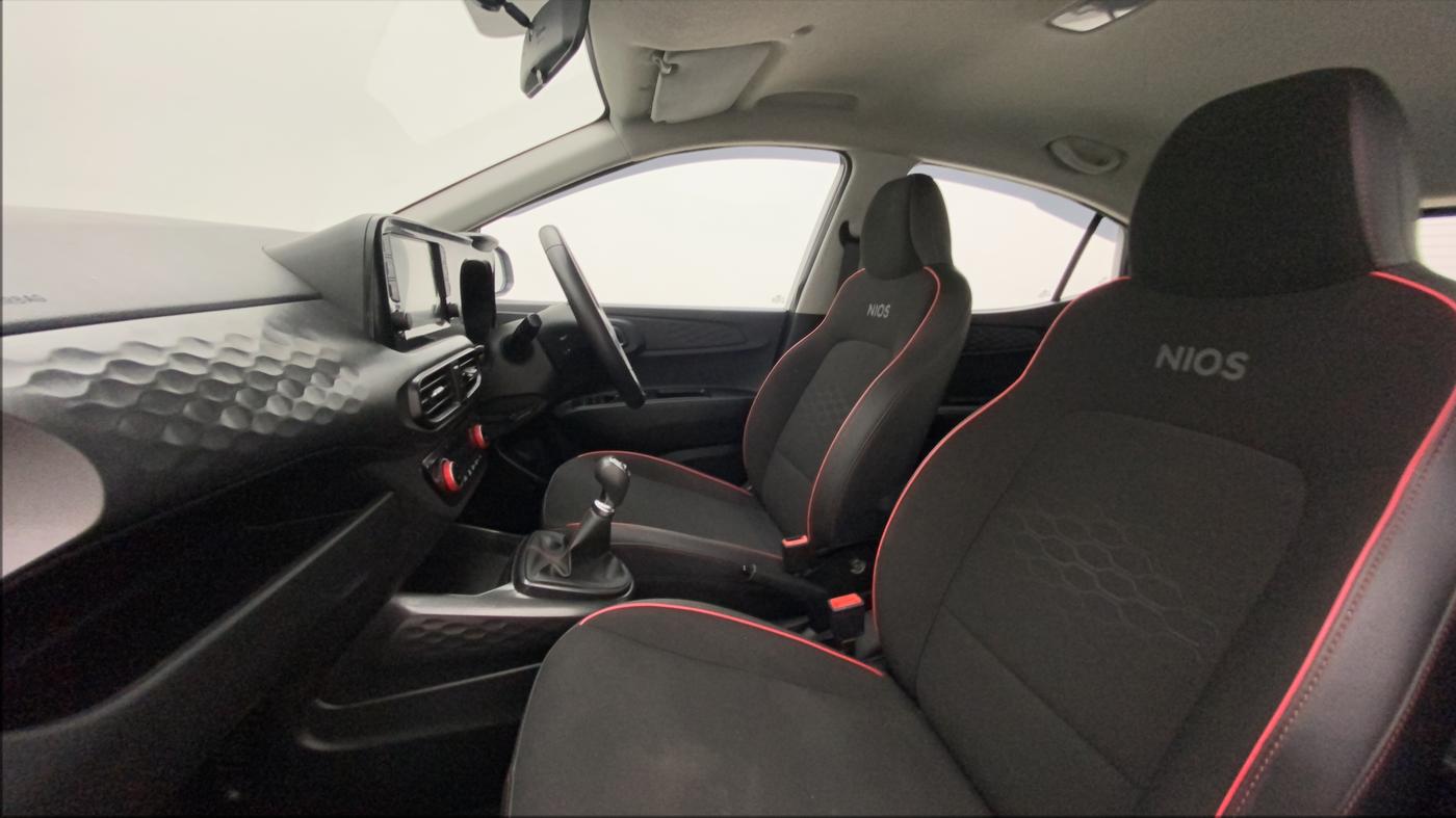 2023 Hyundai GRAND I10 NIOS SPORTZ 1.2 KAPPA VTVT DUAL TONE, Petrol, Manual, 8,830 km, Right Side Front Door Cabin