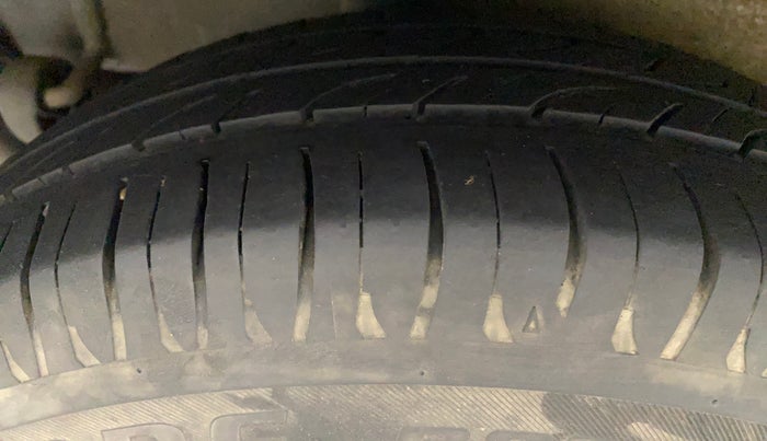 2018 Maruti Celerio ZXI AMT, Petrol, Automatic, 85,129 km, Right Rear Tyre Tread