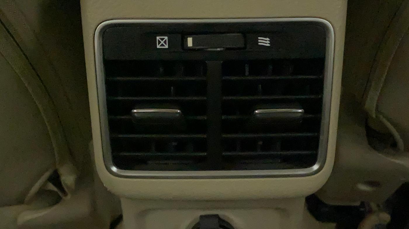 2018 Maruti Ciaz ALPHA  AT 1.4  PETROL, Petrol, Automatic, 40,101 km, Rear AC Vents