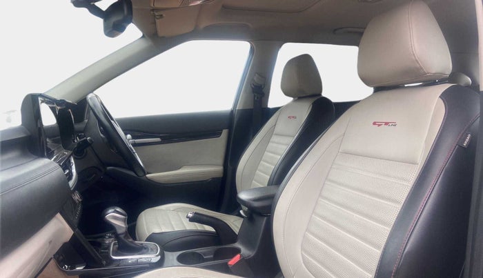 2019 KIA SELTOS GTX PLUS DCT 1.4 PETROL, Petrol, Automatic, 66,007 km, Right Side Front Door Cabin