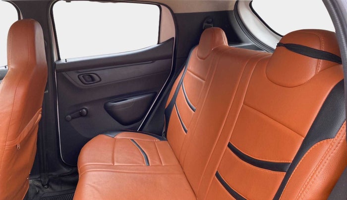 2015 Renault Kwid RXT 0.8, Petrol, Manual, 98,071 km, Right Side Rear Door Cabin