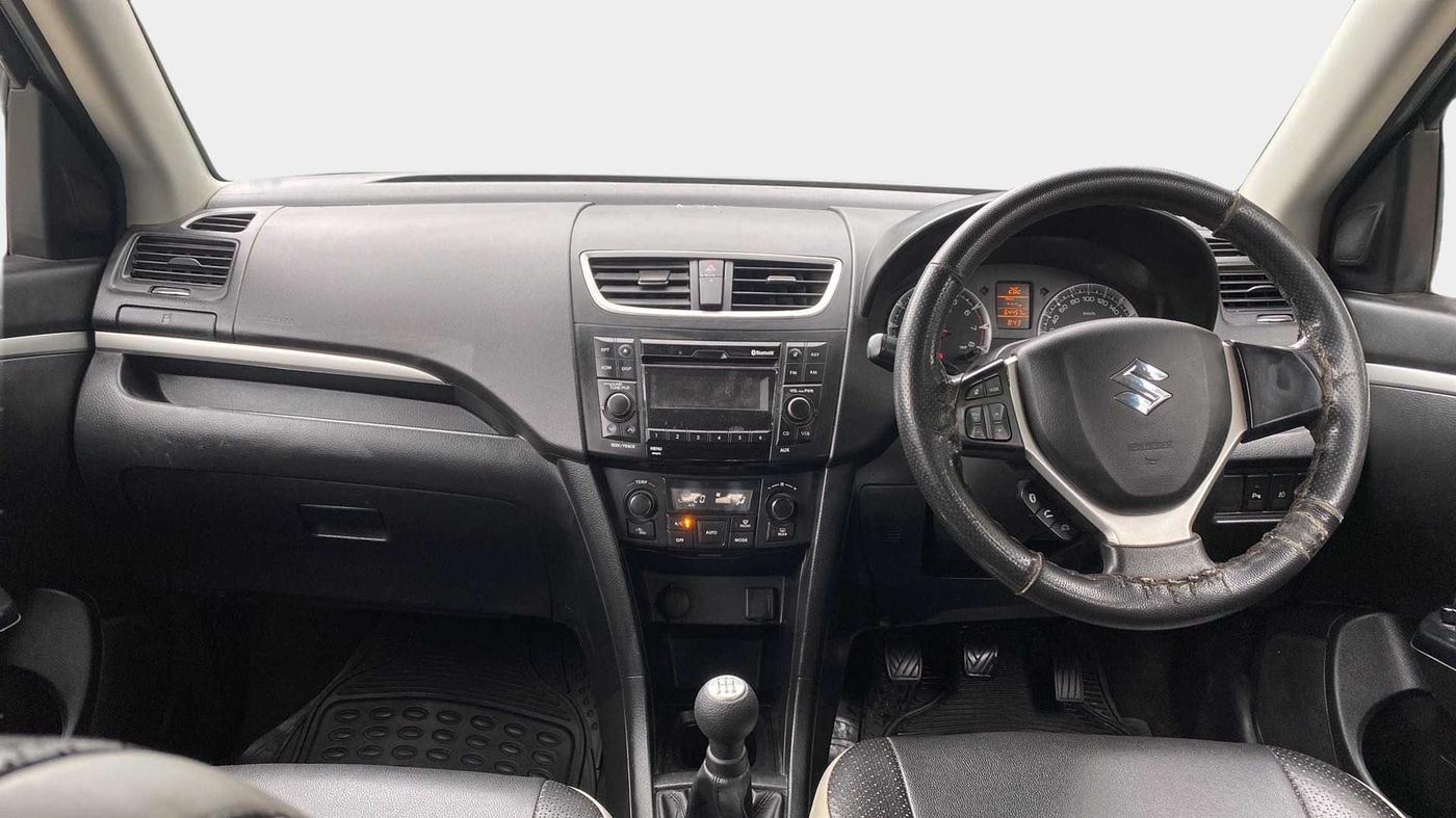 2016 Maruti Swift ZXI, Petrol, Manual, 64,434 km, Dashboard