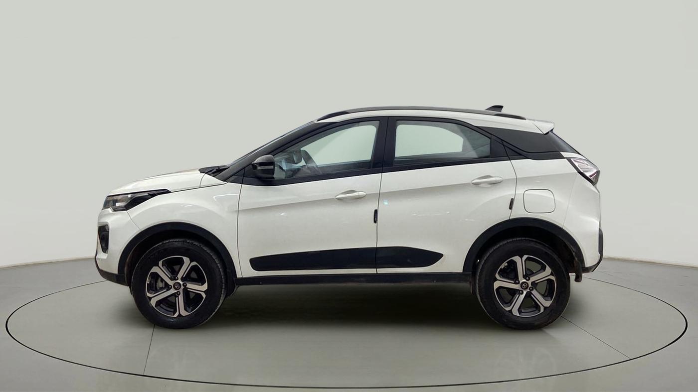 2022 Tata NEXON XZ PLUS PETROL, Petrol, Manual, 14,073 km, Left Side