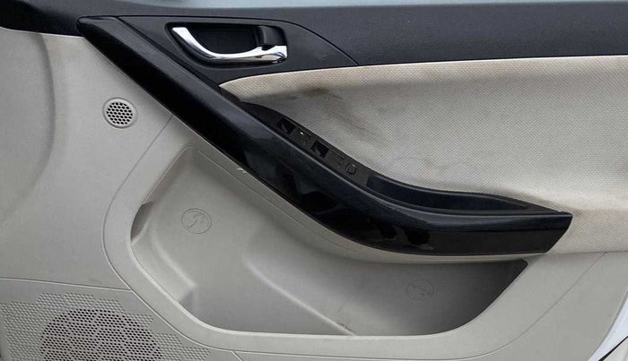 2022 Tata NEXON XZ PLUS PETROL, Petrol, Manual, 14,073 km, Driver Side Door Panels Control