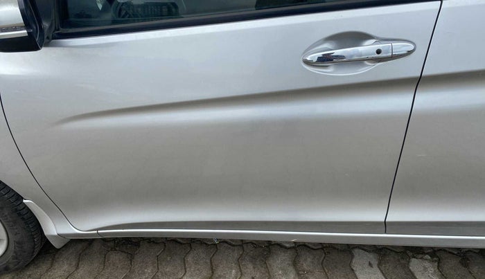 2015 Honda City 1.5L I-VTEC VX CVT, Petrol, Automatic, 19,866 km, Front passenger door - Minor scratches