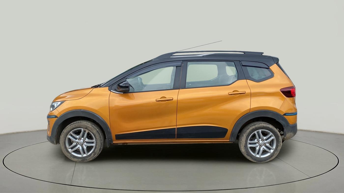 2022 Renault TRIBER RXZ, Petrol, Manual, 18,146 km, Left Side