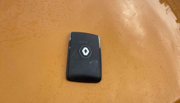 2022 Renault TRIBER RXZ, Petrol, Manual, 18,146 km, Key Close Up