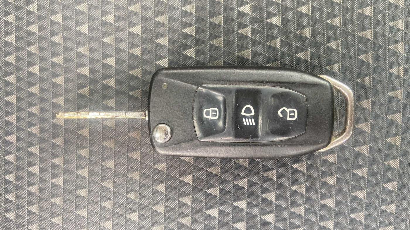2018 Tata Tiago XZA PETROL, Petrol, Automatic, 33,275 km, Key Close Up