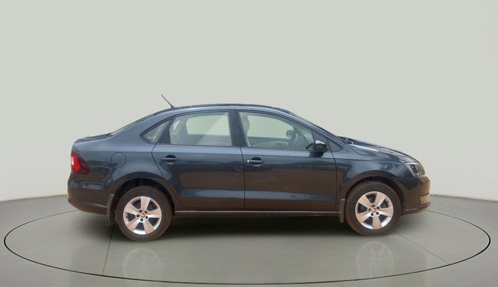 2018 Skoda Rapid AMBITION 1.6 MPI AT, Petrol, Automatic, 18,349 km, Right Side View