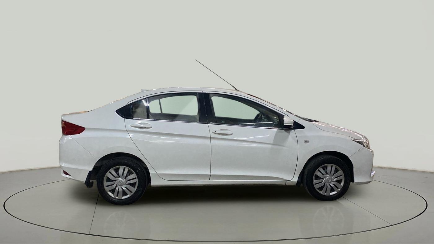 2015 Honda City 1.5L I-DTEC E, Diesel, Manual, 1,06,964 km, Right Side View