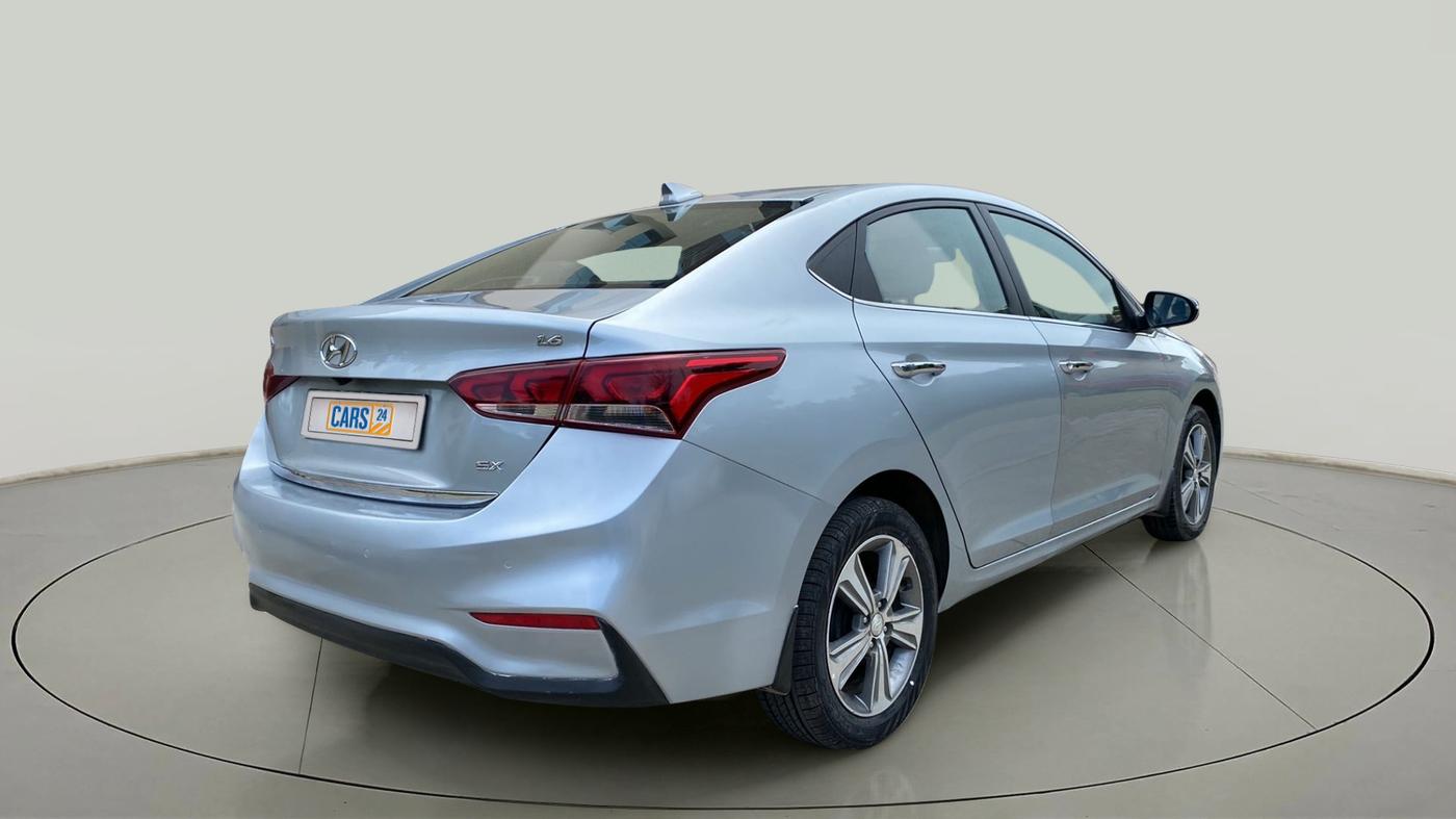 2018 Hyundai Verna 1.6 VTVT SX O, Petrol, Manual, 34,263 km, Right Back Diagonal