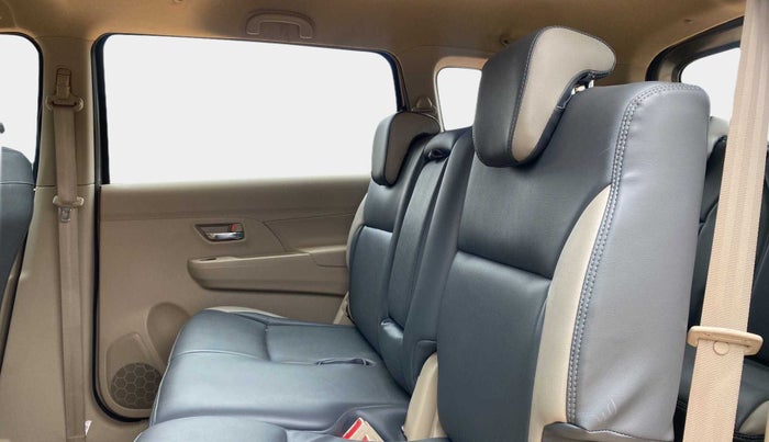 2023 Maruti Ertiga ZXI SHVS, Petrol, Manual, 7,989 km, Right Side Rear Door Cabin