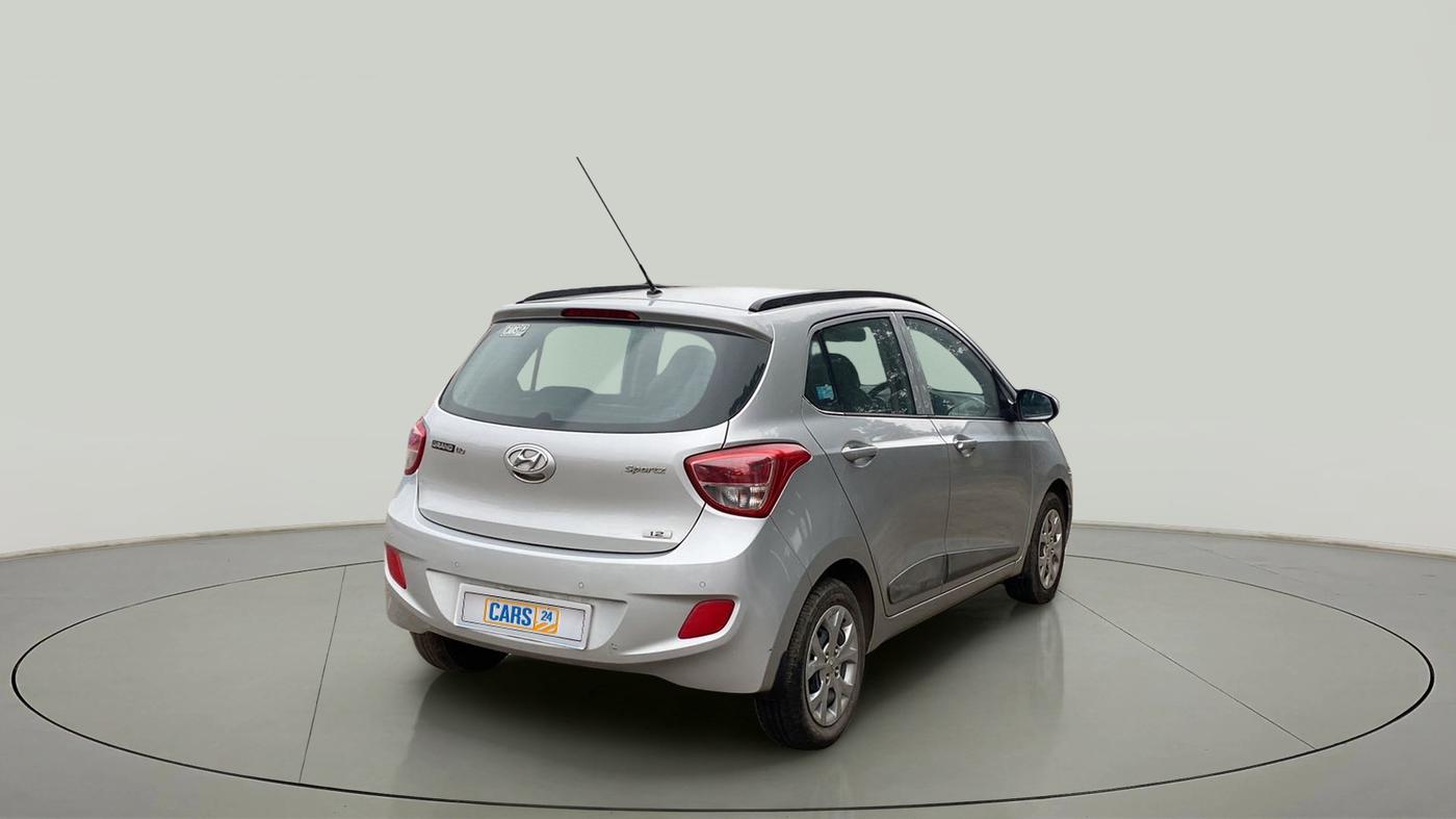 2015 Hyundai Grand i10 SPORTZ 1.2 KAPPA VTVT, Petrol, Manual, 36,566 km, Right Back Diagonal