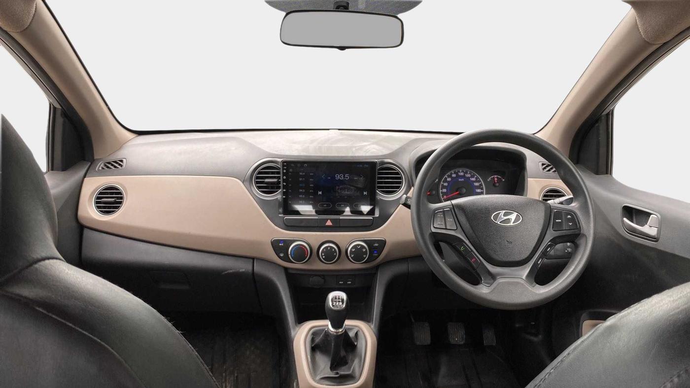 2015 Hyundai Grand i10 SPORTZ 1.2 KAPPA VTVT, Petrol, Manual, 36,566 km, Dashboard