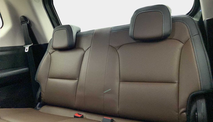 2022 Mahindra SCORPIO-N Z8 L PETROL MT 7 STR, Petrol, Manual, 2,094 km, Third Seat Row ( optional )