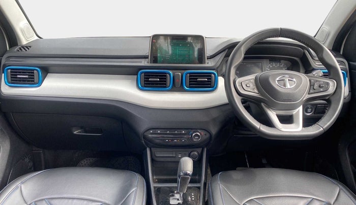 2023 Tata PUNCH CREATIVE AMT 1.2 RTN DUAL TONE, Petrol, Automatic, 2,806 km, Dashboard