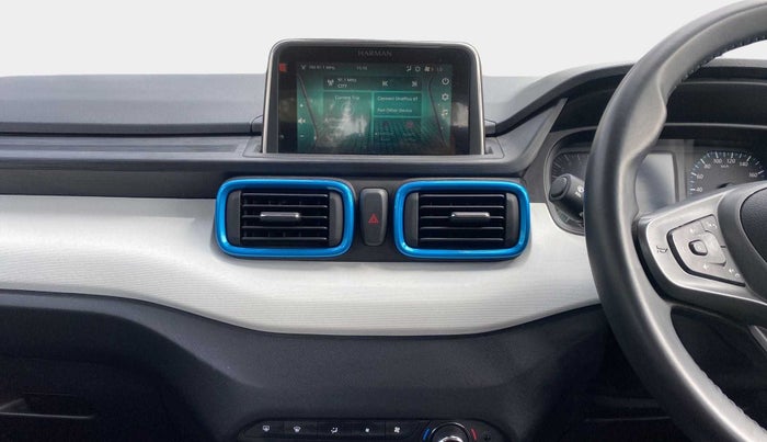 2023 Tata PUNCH CREATIVE AMT 1.2 RTN DUAL TONE, Petrol, Automatic, 2,806 km, Air Conditioner