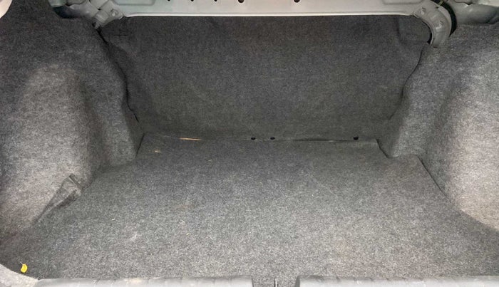 2019 Honda Amaze 1.2L I-VTEC V CVT, Petrol, Automatic, 39,639 km, Boot Inside