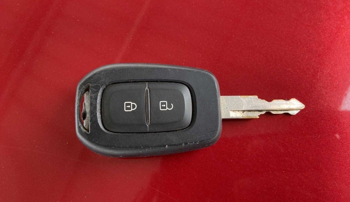 2022 Renault Kwid RXT 1.0, Petrol, Manual, 3,712 km, Key Close Up