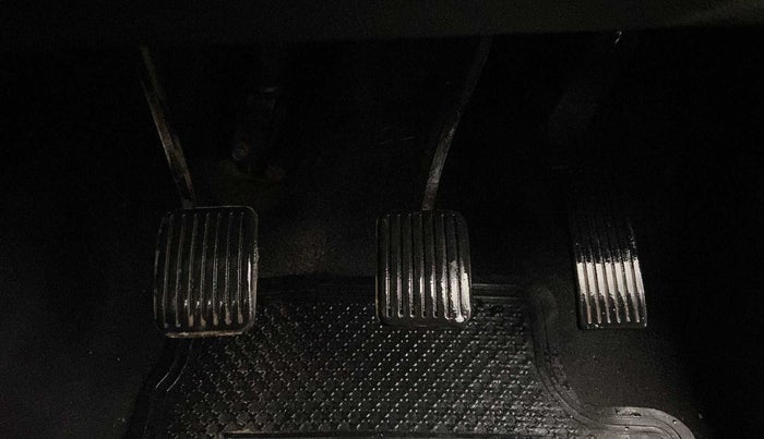 2015 Hyundai Xcent BASE 1.2, Petrol, Manual, 40,445 km, Pedals