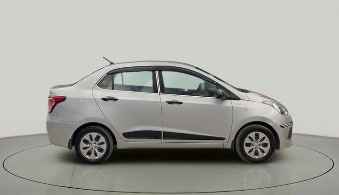2015 Hyundai Xcent BASE 1.2, Petrol, Manual, 40,445 km, Right Side View