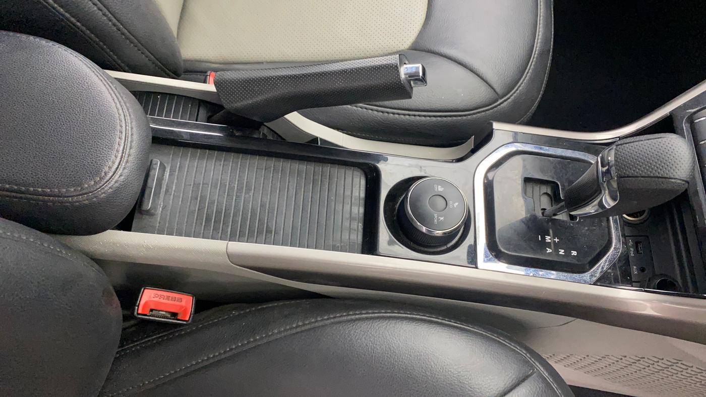 2019 Tata NEXON XZA PLUS DIESEL, Diesel, Automatic, 1,43,787 km, Gear Lever