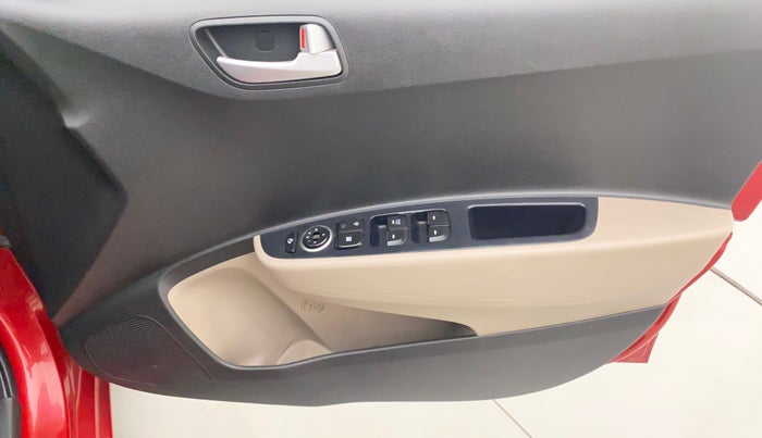 2018 Hyundai Grand i10 ASTA 1.2 KAPPA VTVT, Petrol, Manual, 61,302 km, Driver Side Door Panels Control