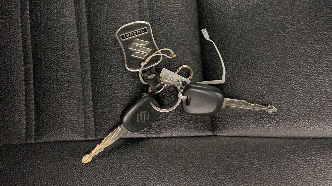 2020 Maruti Baleno SIGMA PETROL 1.2, Petrol, Manual, 47,321 km, Key Close Up