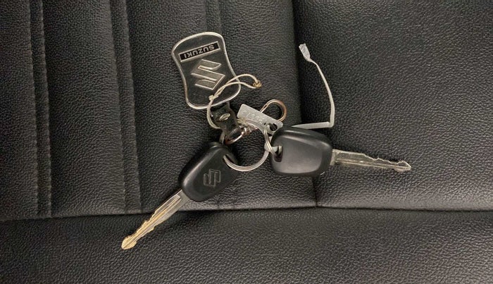2020 Maruti Baleno SIGMA PETROL 1.2, Petrol, Manual, 47,321 km, Key Close Up