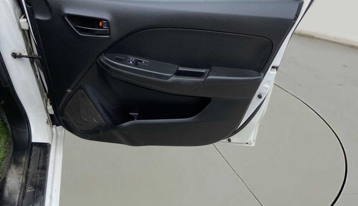 2020 Maruti Baleno SIGMA PETROL 1.2, Petrol, Manual, 47,321 km, Driver Side Door Panels Control