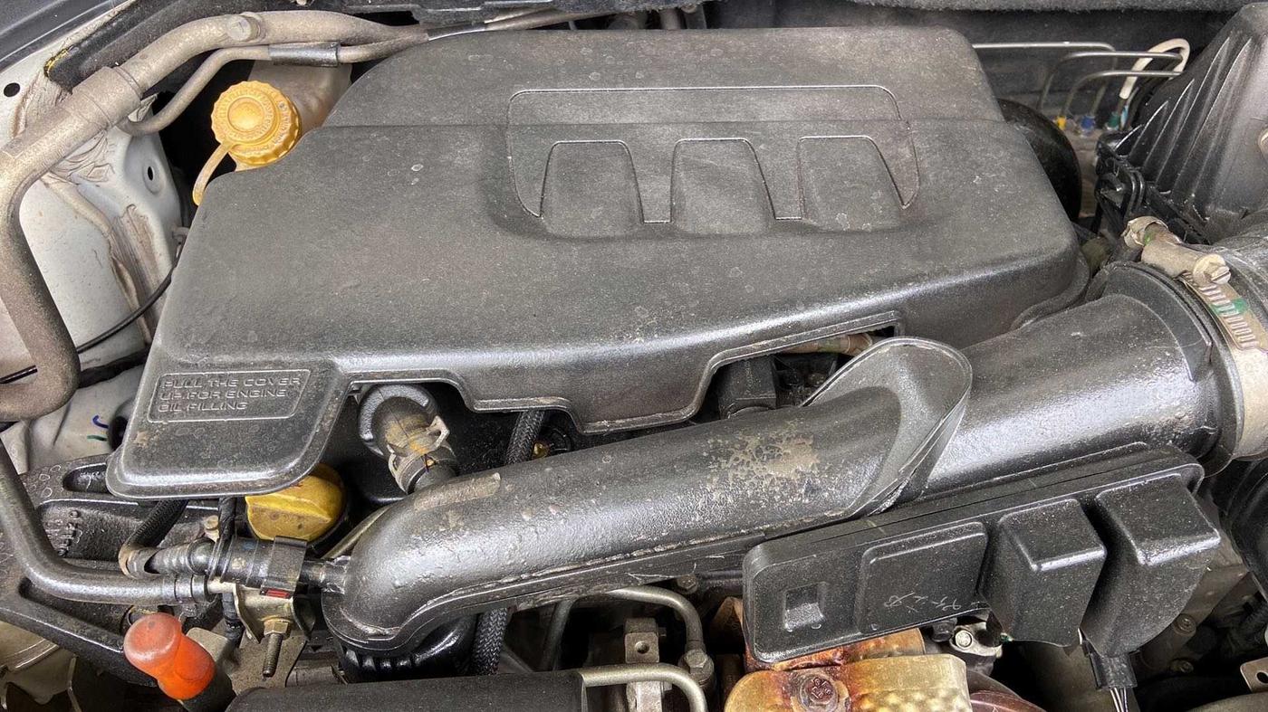 2021 Mahindra XUV300 W8 (O) 1.2 PETROL AMT, Petrol, Automatic, 42,667 km, Open Bonet