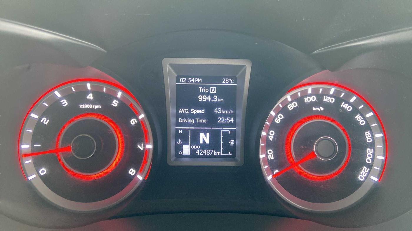 2021 Mahindra XUV300 W8 (O) 1.2 PETROL AMT, Petrol, Automatic, 42,667 km, Odometer Image