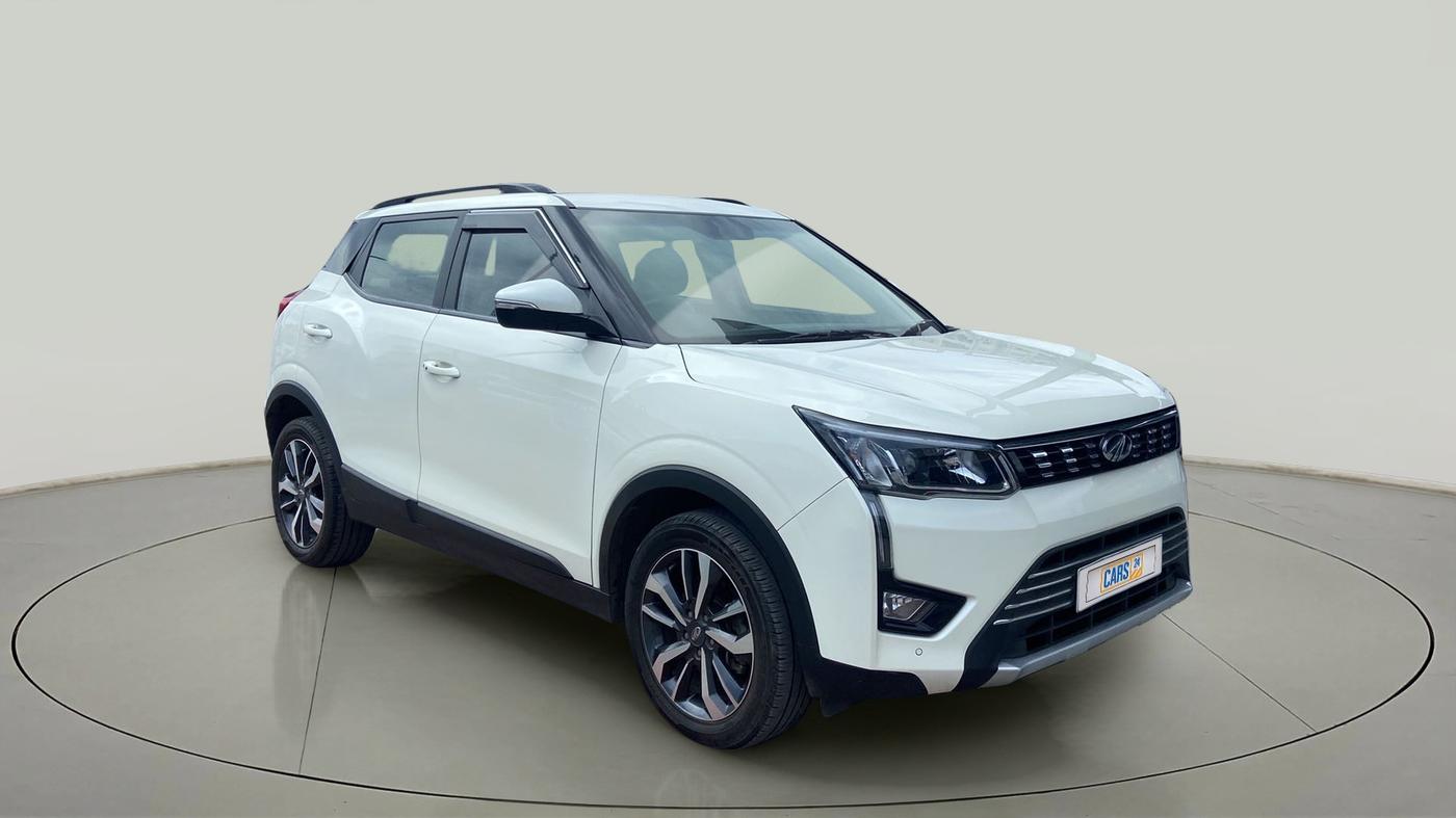 2021 Mahindra XUV300 W8 (O) 1.2 PETROL AMT, Petrol, Automatic, 42,667 km, SRP