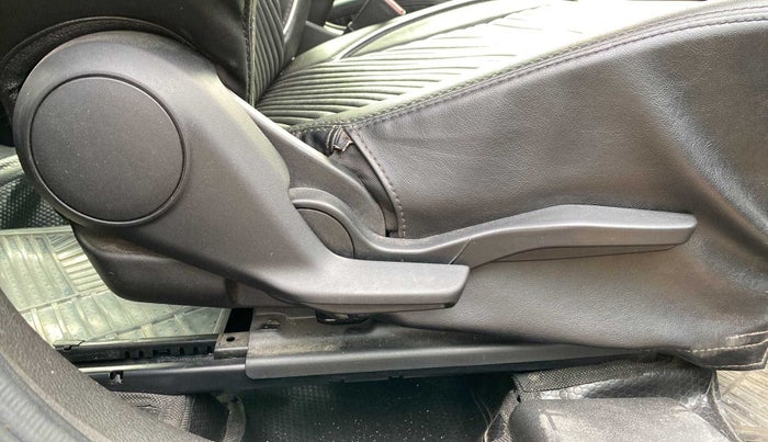 2018 Maruti Baleno ALPHA CVT PETROL 1.2, Petrol, Automatic, 36,177 km, Driver Side Adjustment Panel