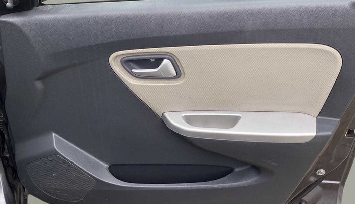 2017 Maruti Alto K10 VXI (O) AMT, Petrol, Automatic, 51,875 km, Driver Side Door Panels Control