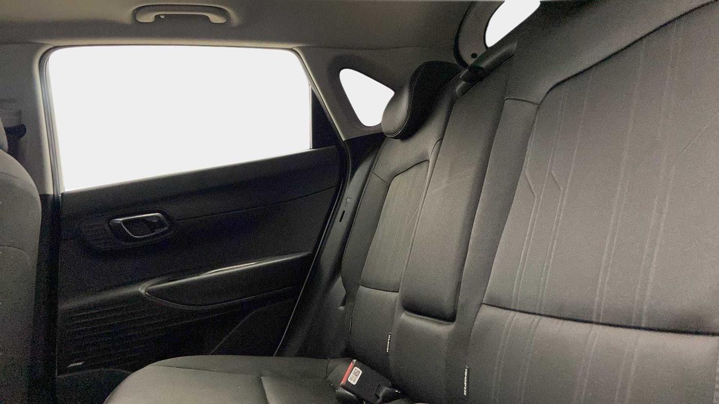 2023 Hyundai NEW I20 ASTA (O) 1.2 MT, Petrol, Manual, 20,309 km, Right Side Rear Door Cabin