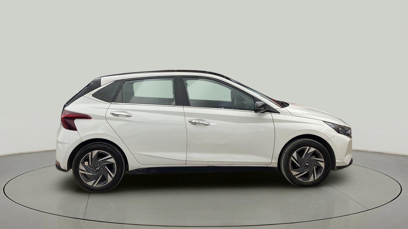 2023 Hyundai NEW I20 ASTA (O) 1.2 MT, Petrol, Manual, 20,309 km, Right Side View