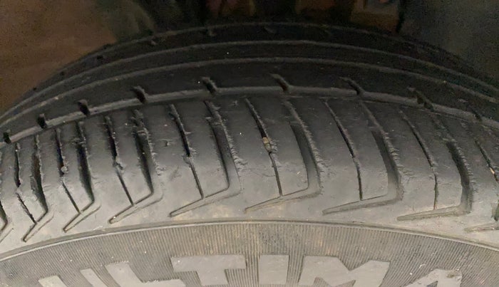 2019 Renault Kwid RXL, Petrol, Manual, 46,473 km, Right Front Tyre Tread