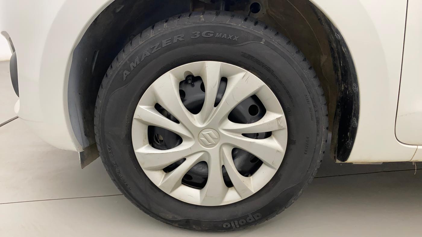 2022 Maruti Swift VXI, Petrol, Manual, 45,808 km, Left Front Wheel