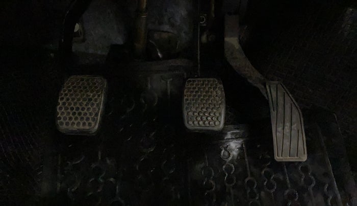 2019 Maruti Alto LXI, Petrol, Manual, 41,155 km, Pedals