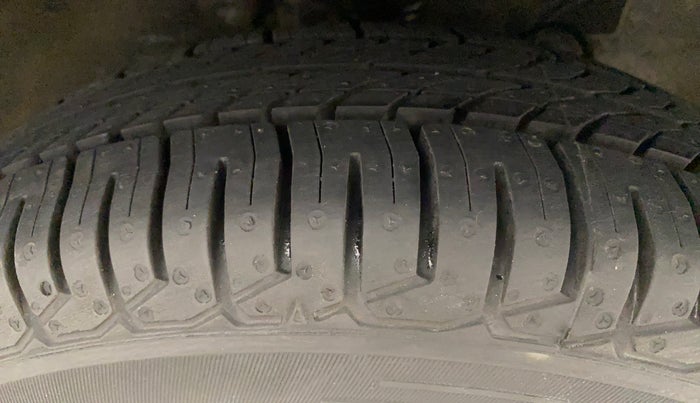 2019 Maruti Alto LXI, Petrol, Manual, 41,155 km, Right Front Tyre Tread