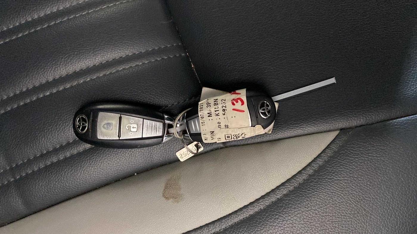 2021 Toyota URBAN CRUISER PREMIUM GRADE MT, Petrol, Manual, 42,838 km, Key Close Up