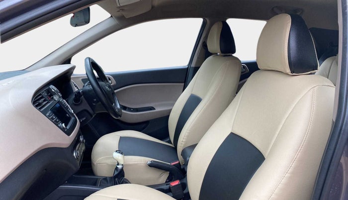 2018 Hyundai Elite i20 ASTA 1.2 (O), Petrol, Manual, 71,312 km, Right Side Front Door Cabin