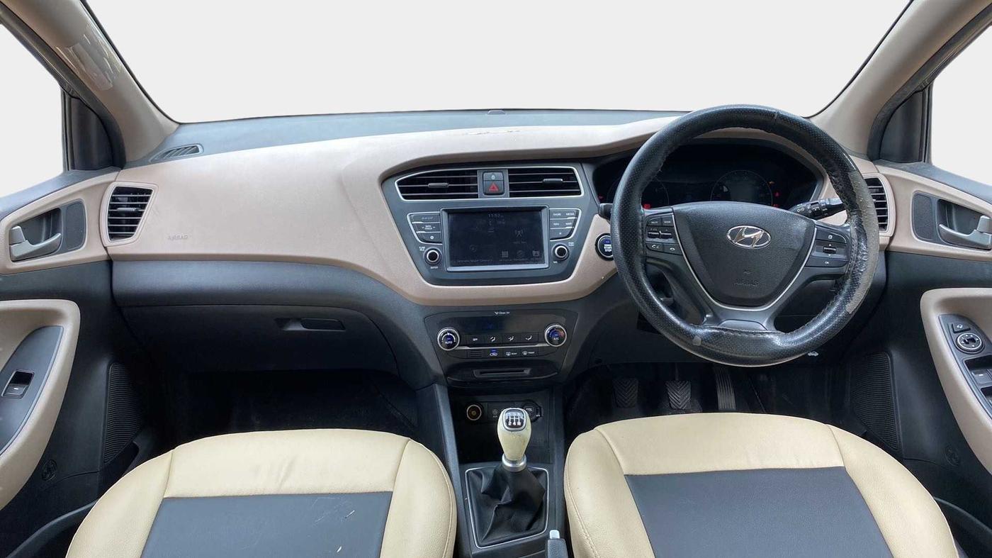 2018 Hyundai Elite i20 ASTA 1.2 (O), Petrol, Manual, 71,312 km, Dashboard