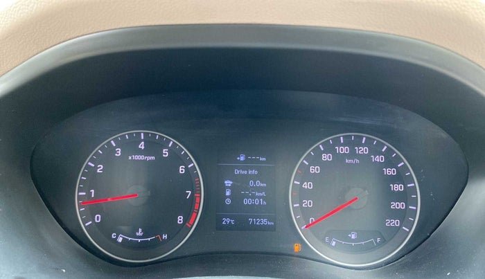 2018 Hyundai Elite i20 ASTA 1.2 (O), Petrol, Manual, 71,312 km, Odometer Image