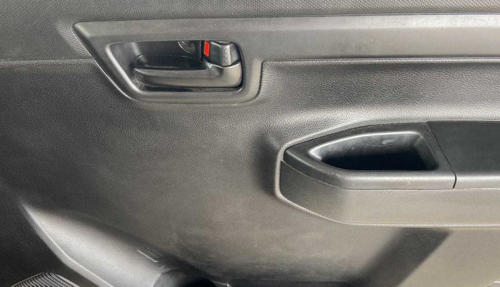 2022 Maruti S PRESSO VXI+, Petrol, Manual, 16,690 km, Driver Side Door Panels Control