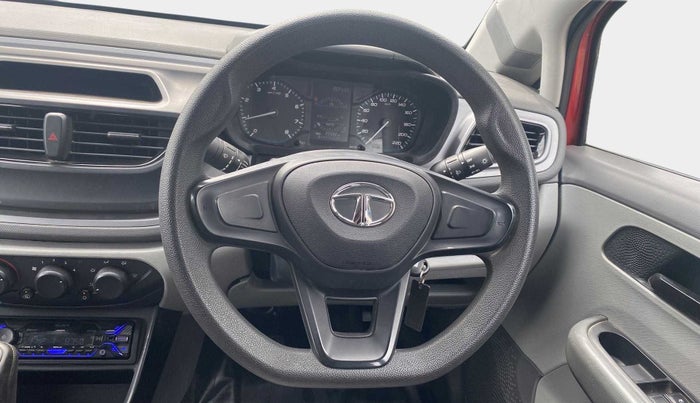 2020 Tata ALTROZ XE PETROL, Petrol, Manual, 23,192 km, Steering Wheel Close Up
